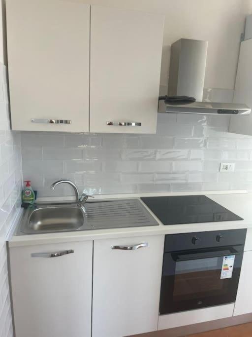 Apartamento 50 Tourist House Bologna - Pratello - Self Check-In Exterior foto