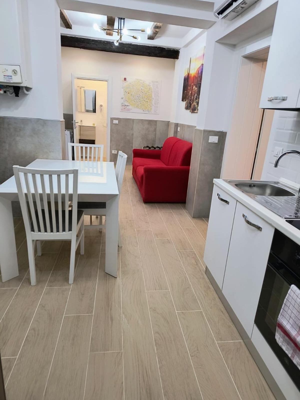 Apartamento 50 Tourist House Bologna - Pratello - Self Check-In Exterior foto