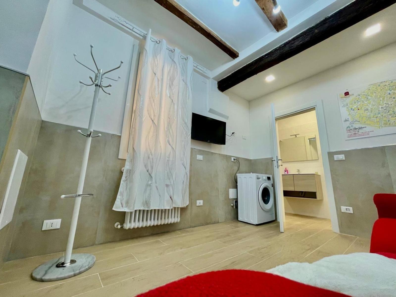 Apartamento 50 Tourist House Bologna - Pratello - Self Check-In Exterior foto